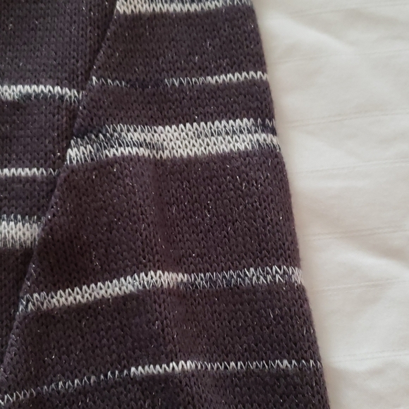 Women's Apt 9 sweater - Picture 3 of 5